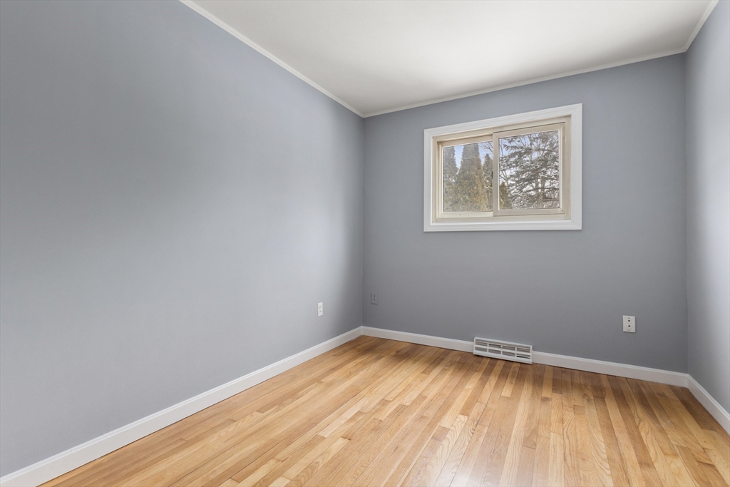100 Marked Tree Road Holliston, MA 01746 - Photo 13 of 26 Gallery Image 13
