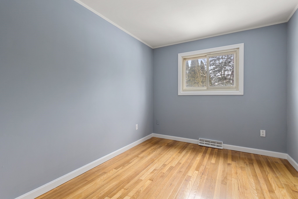 100 Marked Tree Road Holliston, MA 01746 - Photo 16 of 26 Gallery Image 16
