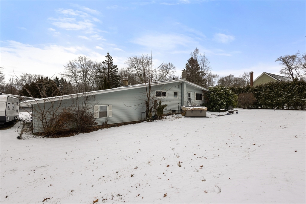 100 Marked Tree Road Holliston, MA 01746 - Photo 20 of 26 Gallery Image 20