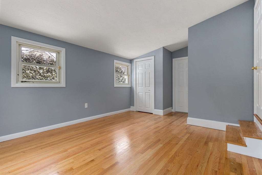 100 Marked Tree Road Holliston, MA 01746 - Photo 9 of 26 Gallery Image 9