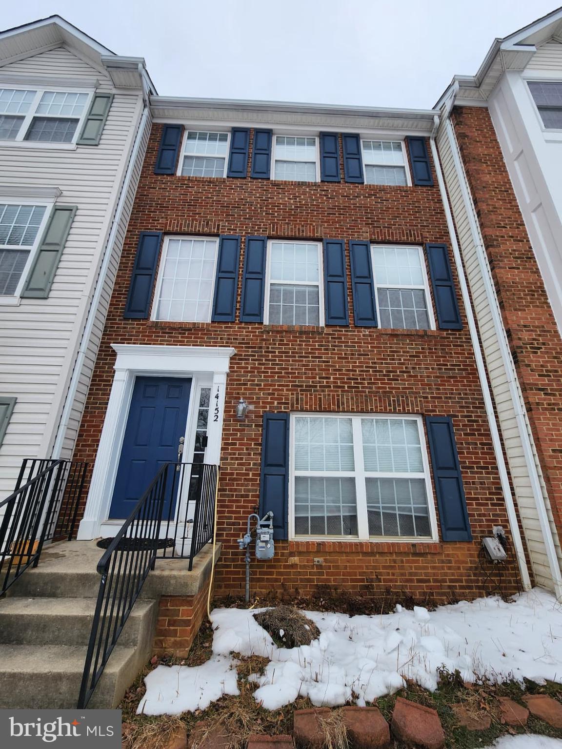 14152 Gabrielle Way Centreville, VA 20121 - Photo 2 of 37