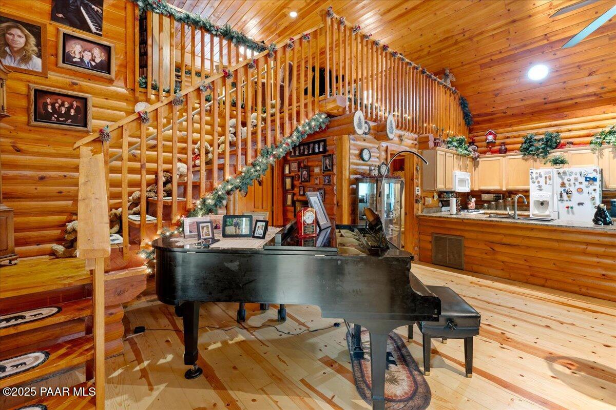 1370 East Pine Ridge Drive Prescott, AZ 86303 - Photo 9 of 32 a view of swimming pool with seating space