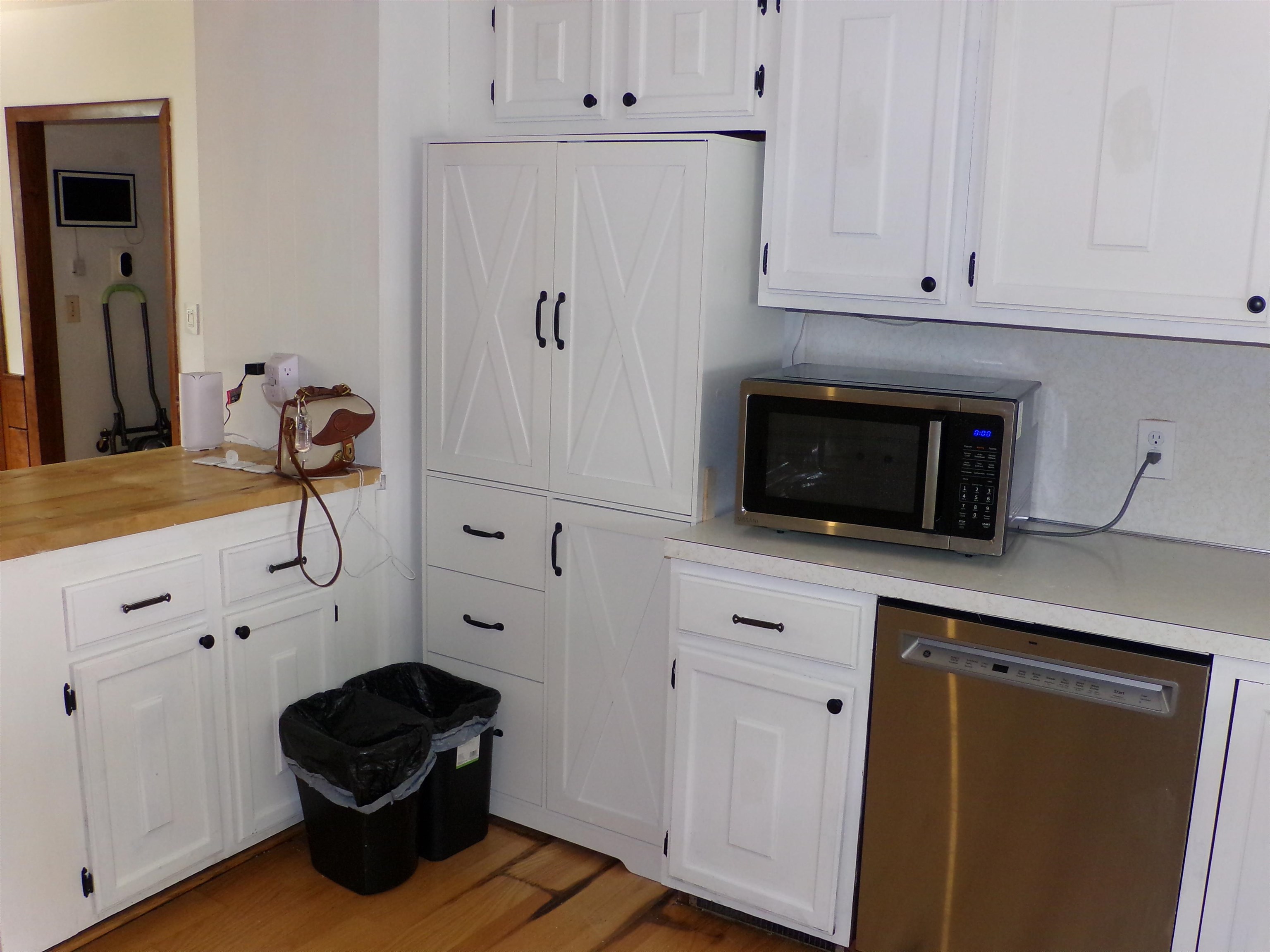 51 Addison Street Laconia, NH 03246 - Photo 6 of 54