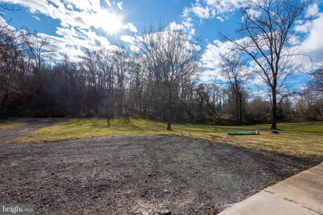 a view of an ocean view