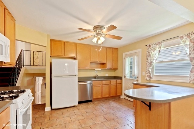 7156 Edgebrook Lane Hanover Park, IL 60133 - Photo 5 of 21