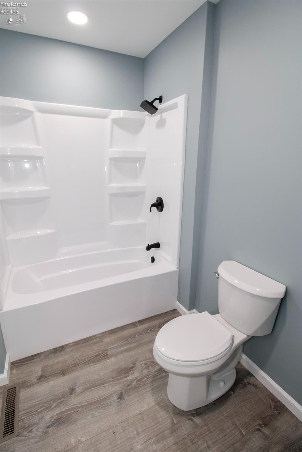2109 Bogart Road Huron, OH 44839 - Photo 40 of 67 Gallery Image 40