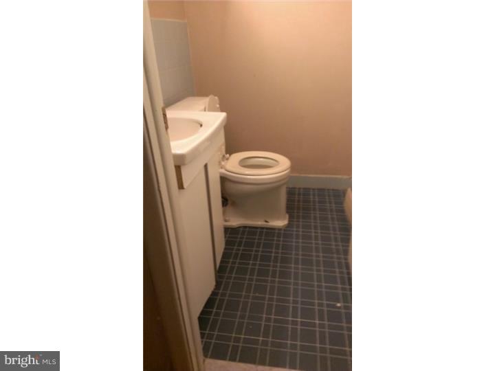 1600 Church Road, Unit D200 Wyncote, PA 19095 - Photo 3 of 5