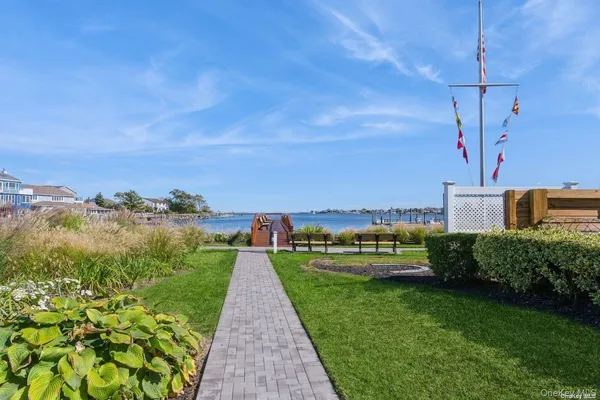 $5,750 | 100 Baker Court, Unit 118, Island Park, NY 11558