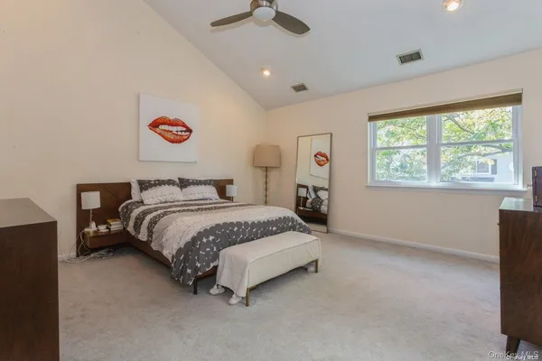 $5,750 | 100 Baker Court, Unit 118, Island Park, NY 11558