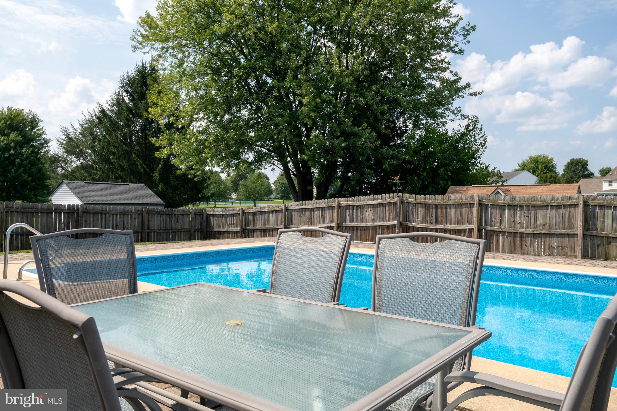 37 Carriage Road Palmyra, PA 17078 - Photo 43 of 60 Entertain w/flair in this great space