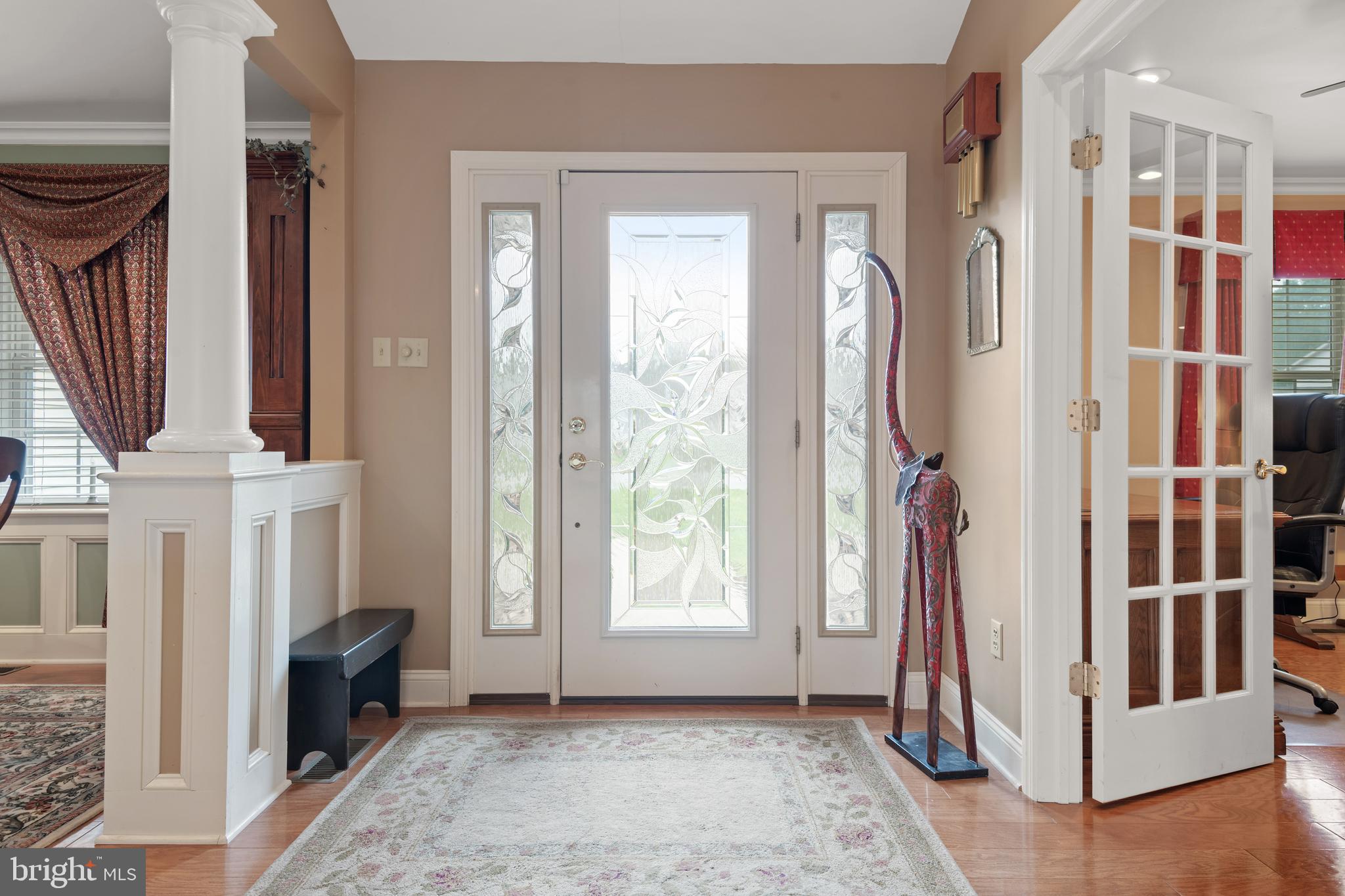 37 Carriage Road Palmyra, PA 17078 - Photo 5 of 60 Upscale entry to welcome guests
