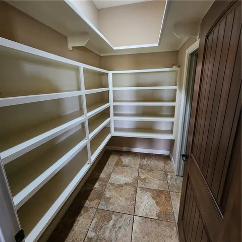 $3,600 | 8417 Lago Vista Drive, Corpus Christi, TX 78414