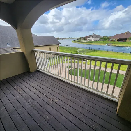 $3,600 | 8417 Lago Vista Drive, Corpus Christi, TX 78414