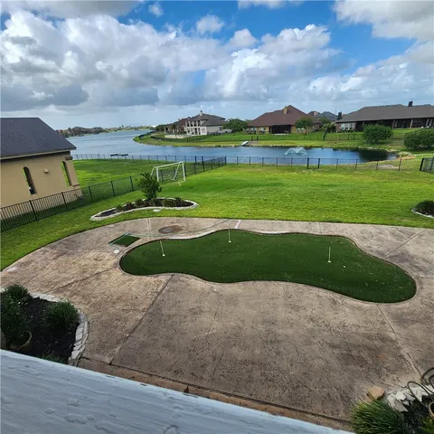 $3,600 | 8417 Lago Vista Drive, Corpus Christi, TX 78414