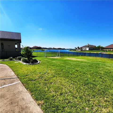 $3,600 | 8417 Lago Vista Drive, Corpus Christi, TX 78414