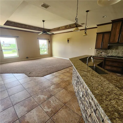 $3,600 | 8417 Lago Vista Drive, Corpus Christi, TX 78414
