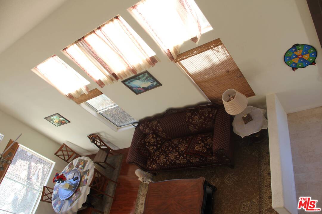 25712 Wordsworth Lane Stevenson Ranch, CA 91381 - Photo 10 of 15 Gallery Image 10