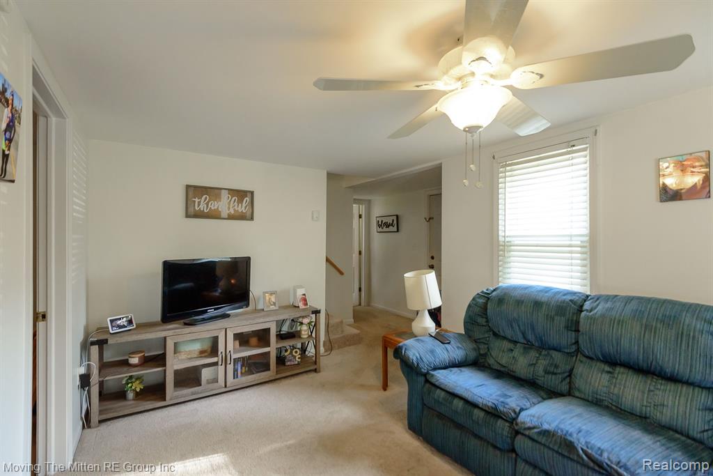 18571 Savage Road Belleville, MI 48111 - Photo 4 of 46 Gallery Image 4