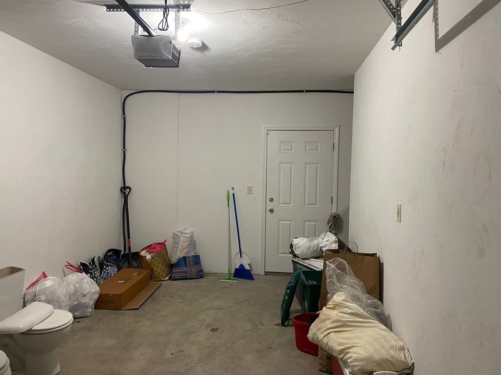 34 Cutler Street Worcester, MA 01604 - Photo 28 of 29