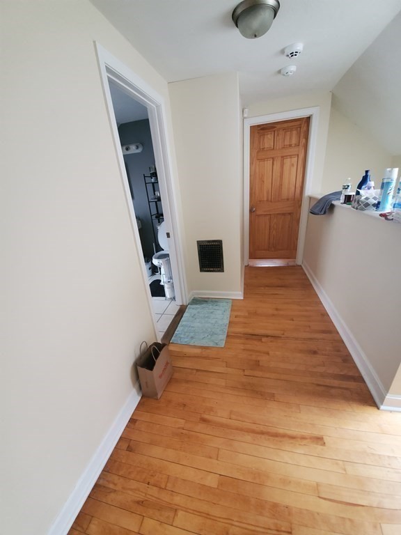34 Cutler Street Worcester, MA 01604 - Photo 4 of 29