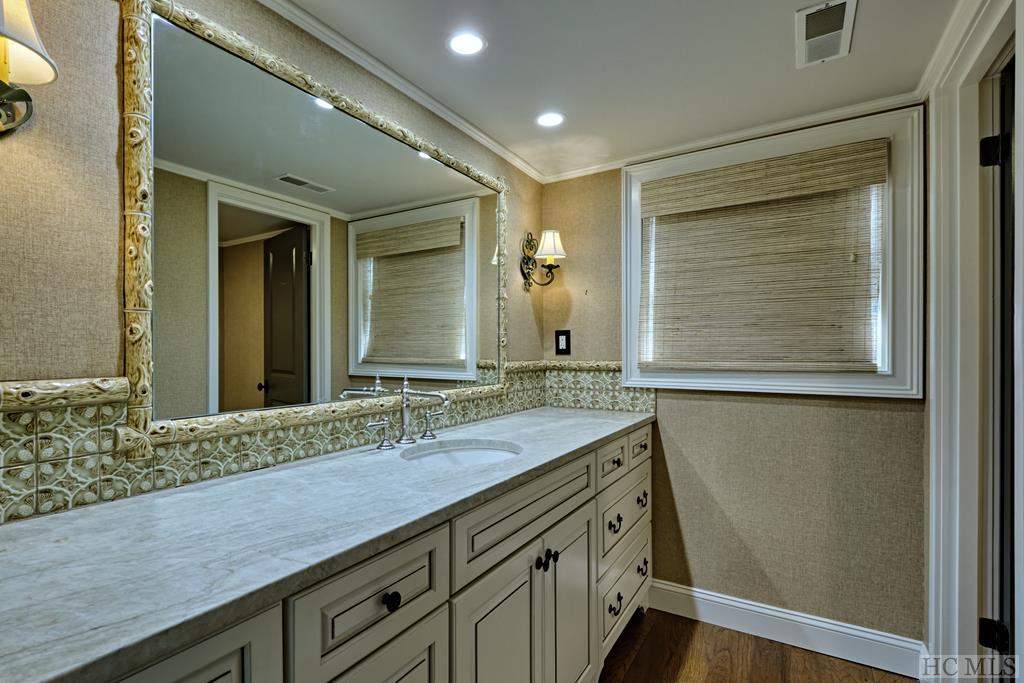 602 Vz Top Road, Unit 602 Highlands, NC 28741 - Photo 24 of 32 Gallery Image 24