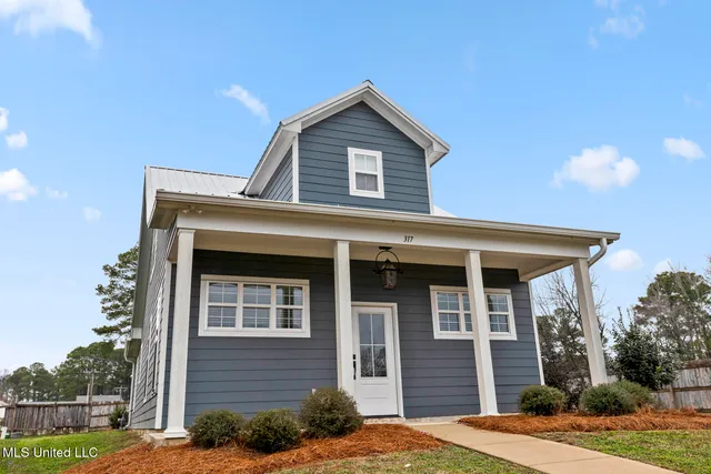 $325,000 | 317 Hamilton Court, Brandon, MS 39047