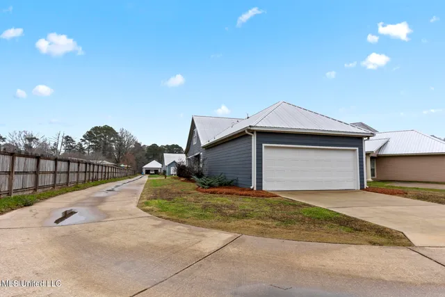 $325,000 | 317 Hamilton Court, Brandon, MS 39047