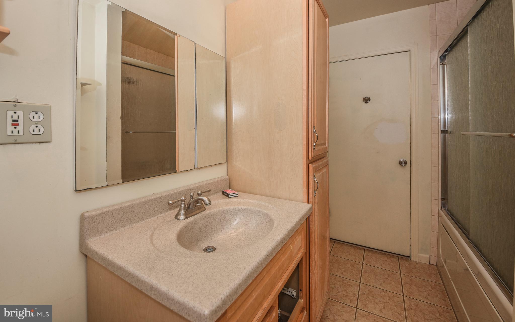 80 Fieldstone Road Levittown, PA 19056 - Photo 15 of 23