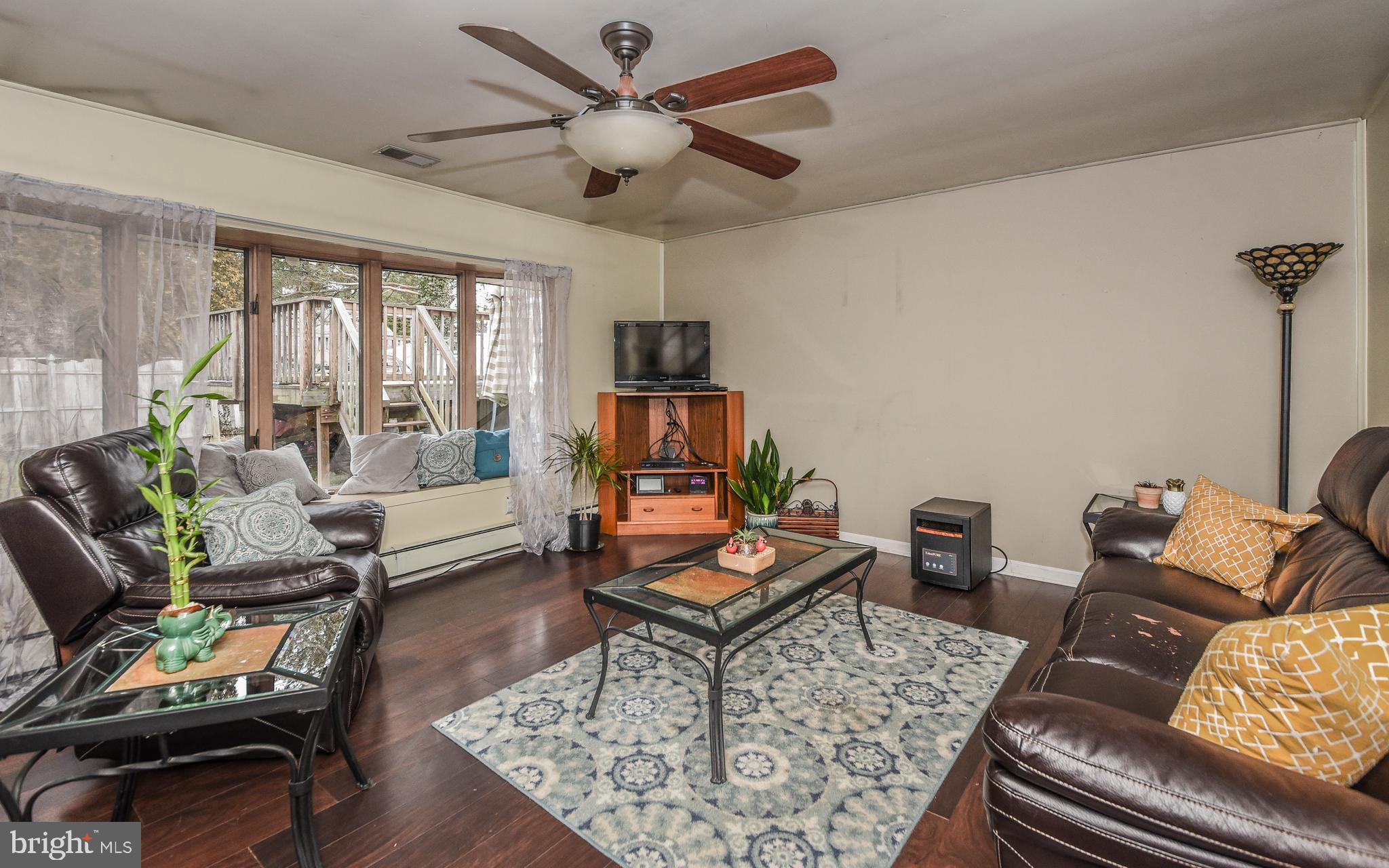 80 Fieldstone Road Levittown, PA 19056 - Photo 6 of 23