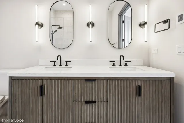 $6,300 | 1615 West Irving Park Road, Unit 1S, Chicago, IL 60613