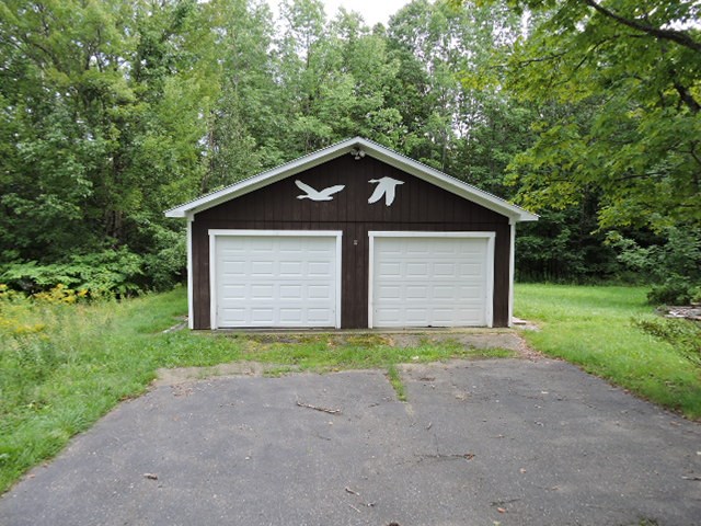 987 Mines Road Lowell, VT 05847 - Photo 3 of 20 Gallery Image 3