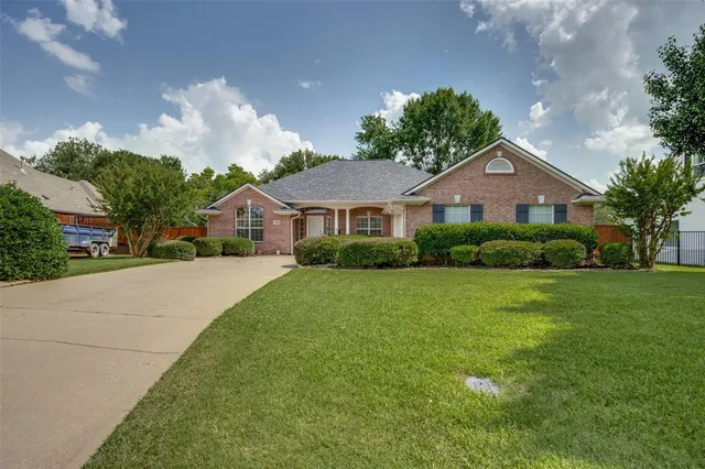 $460,000 | 2308 Auburn Court, Sherman, TX 75092