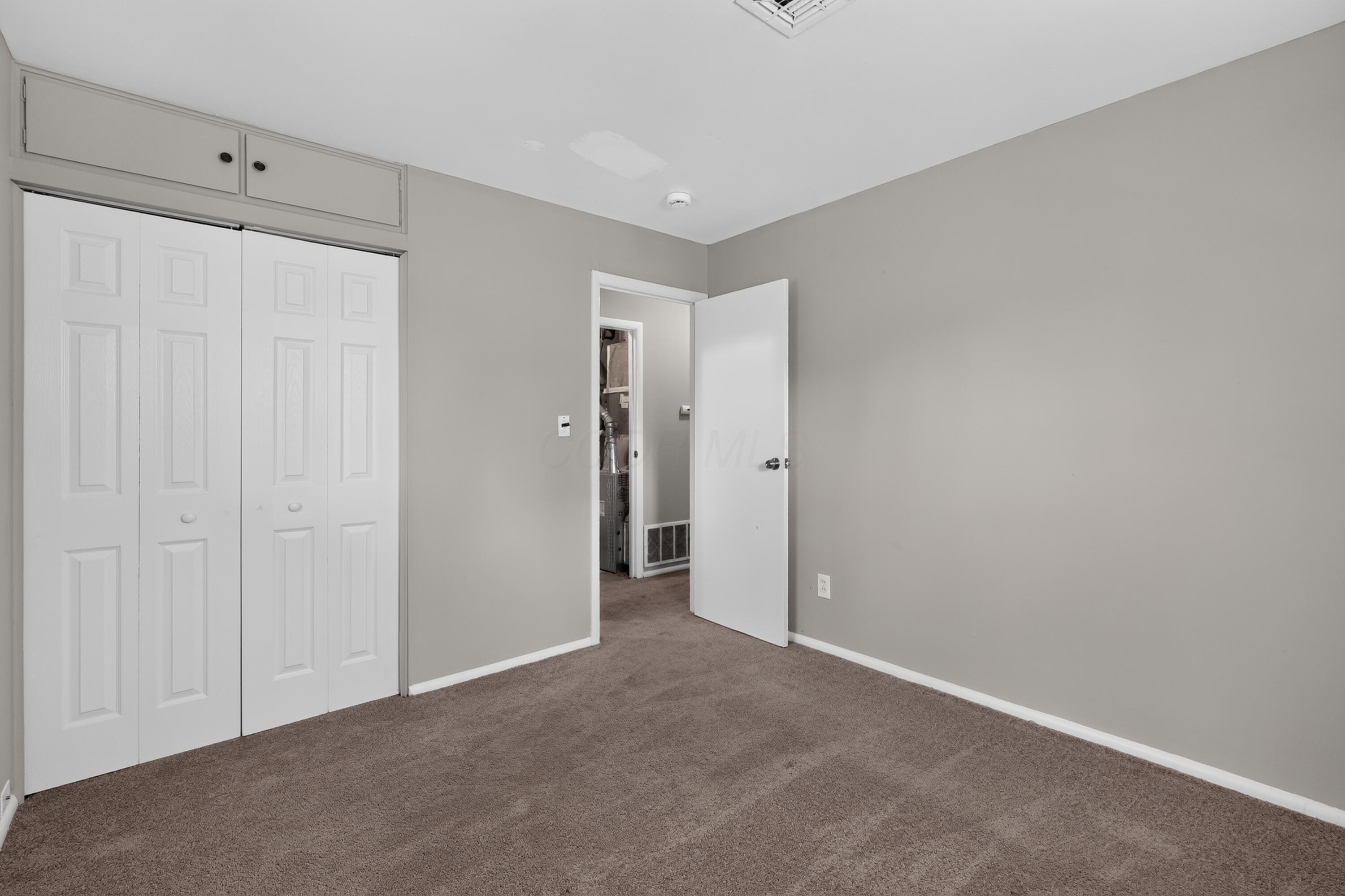 1251 Striebel Road Columbus, OH 43227 - Photo 17 of 24 17_1251_Striebel_Rd-Bedroom-8063
