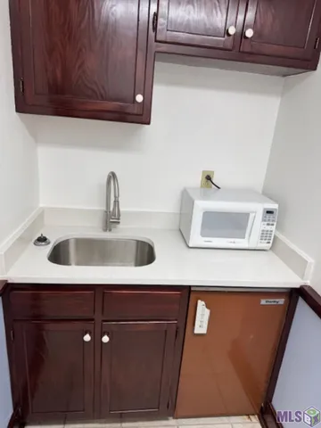 $4,100 | 11021 Perkins Road, Baton Rouge, LA 70810