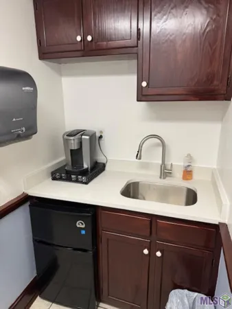 $4,100 | 11021 Perkins Road, Baton Rouge, LA 70810