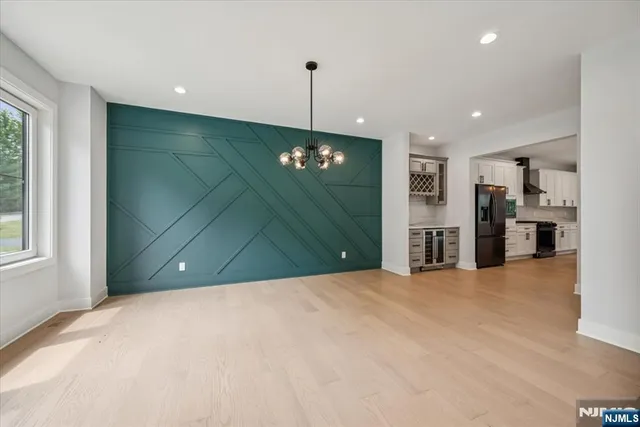 $1,169,000 | 11 Eagles Nest Terrace, West Milford, NJ 07480