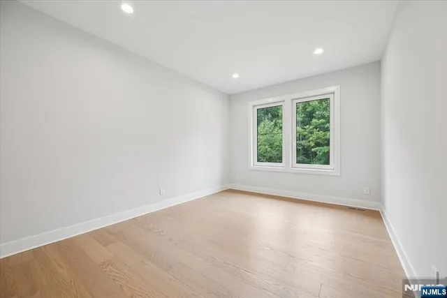 $1,169,000 | 11 Eagles Nest Terrace, West Milford, NJ 07480