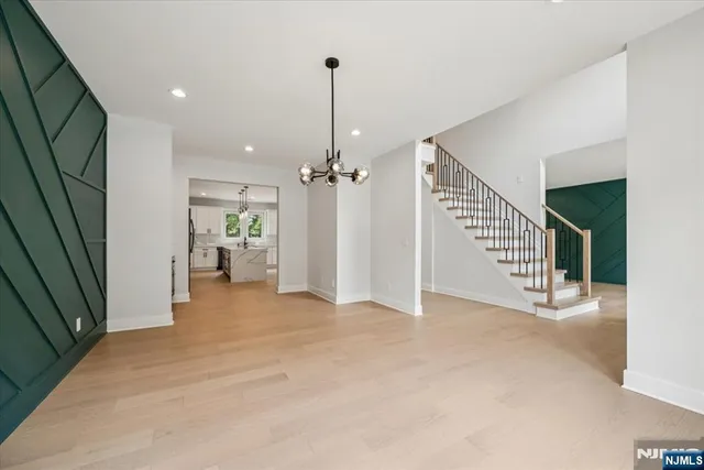 $1,169,000 | 11 Eagles Nest Terrace, West Milford, NJ 07480