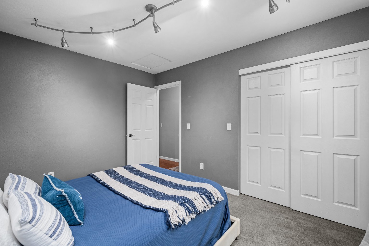 3131 4th Street, Unit 3131 Moline, IL 61265 - Photo 15 of 25