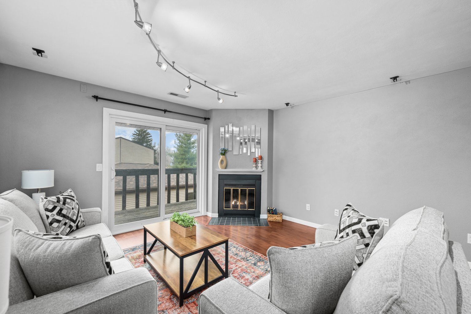 3131 4th Street, Unit 3131 Moline, IL 61265 - Photo 3 of 25