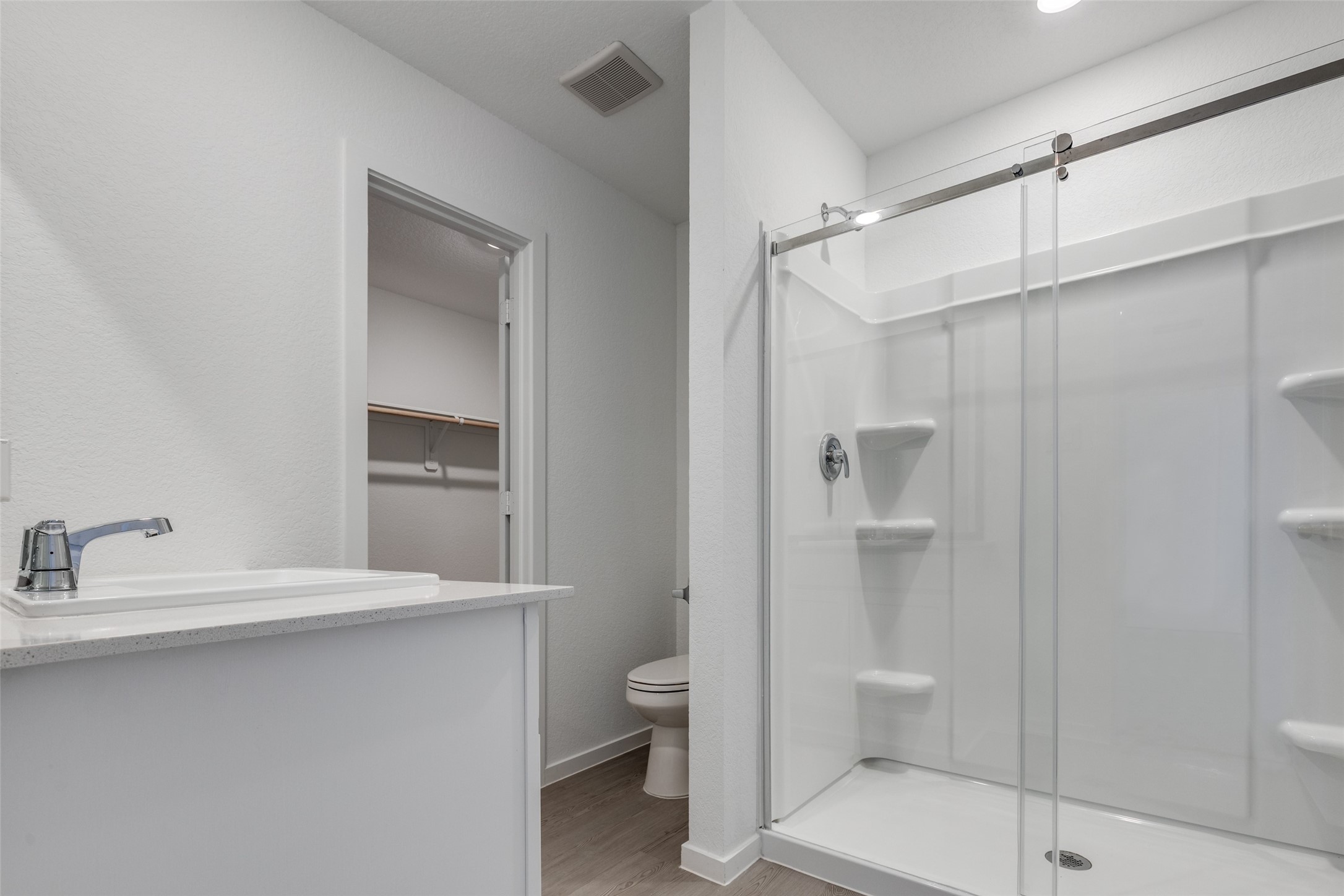 1528 Sunset Ridge Drive Conroe, TX 77303 - Photo 11 of 22 Primary bathroom