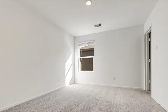 $1,945 | 1528 Sunset Ridge Drive, Conroe, TX 77303