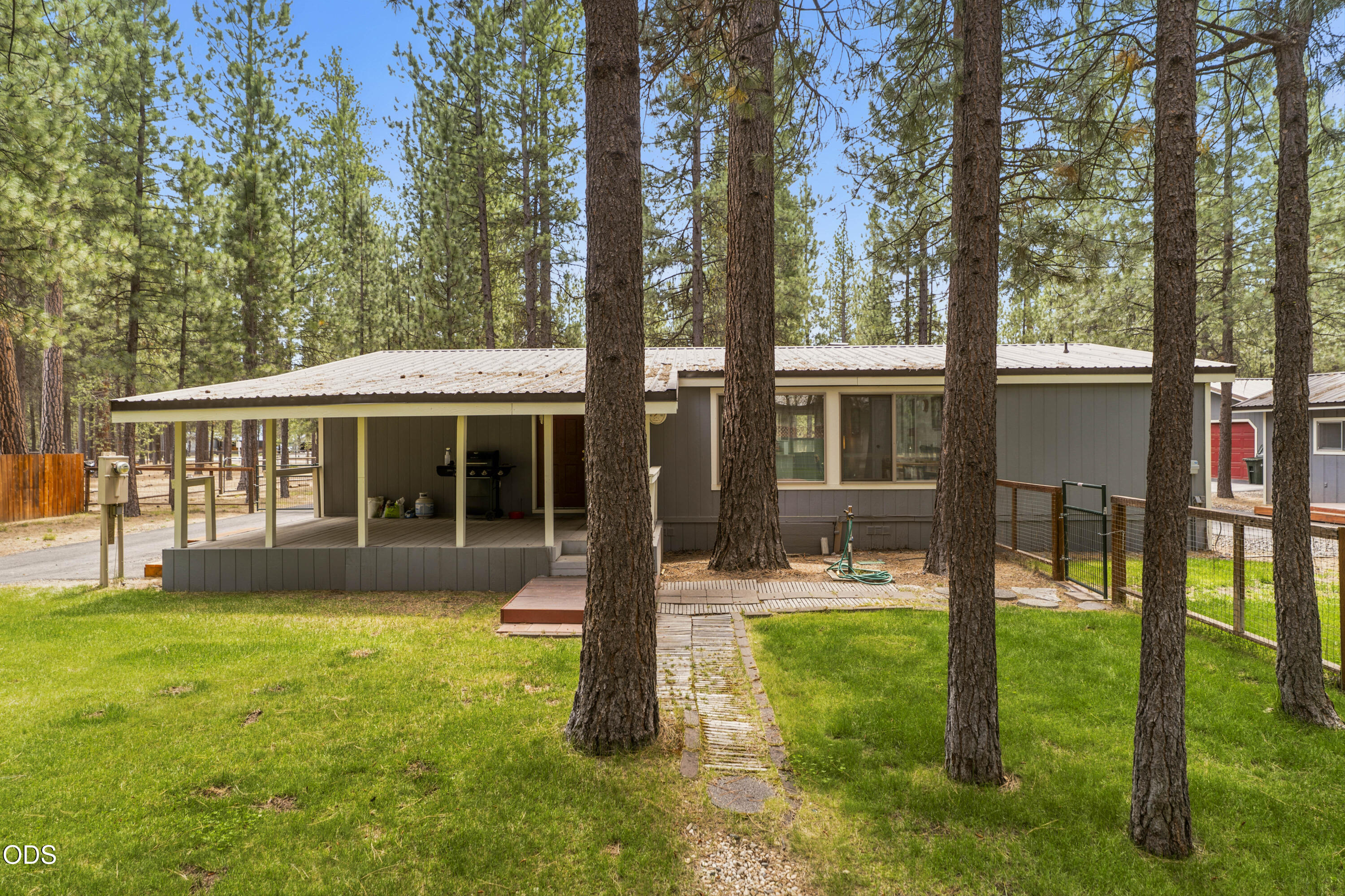 14870 Springwood Road La Pine, OR 97739 - Photo 41 of 49