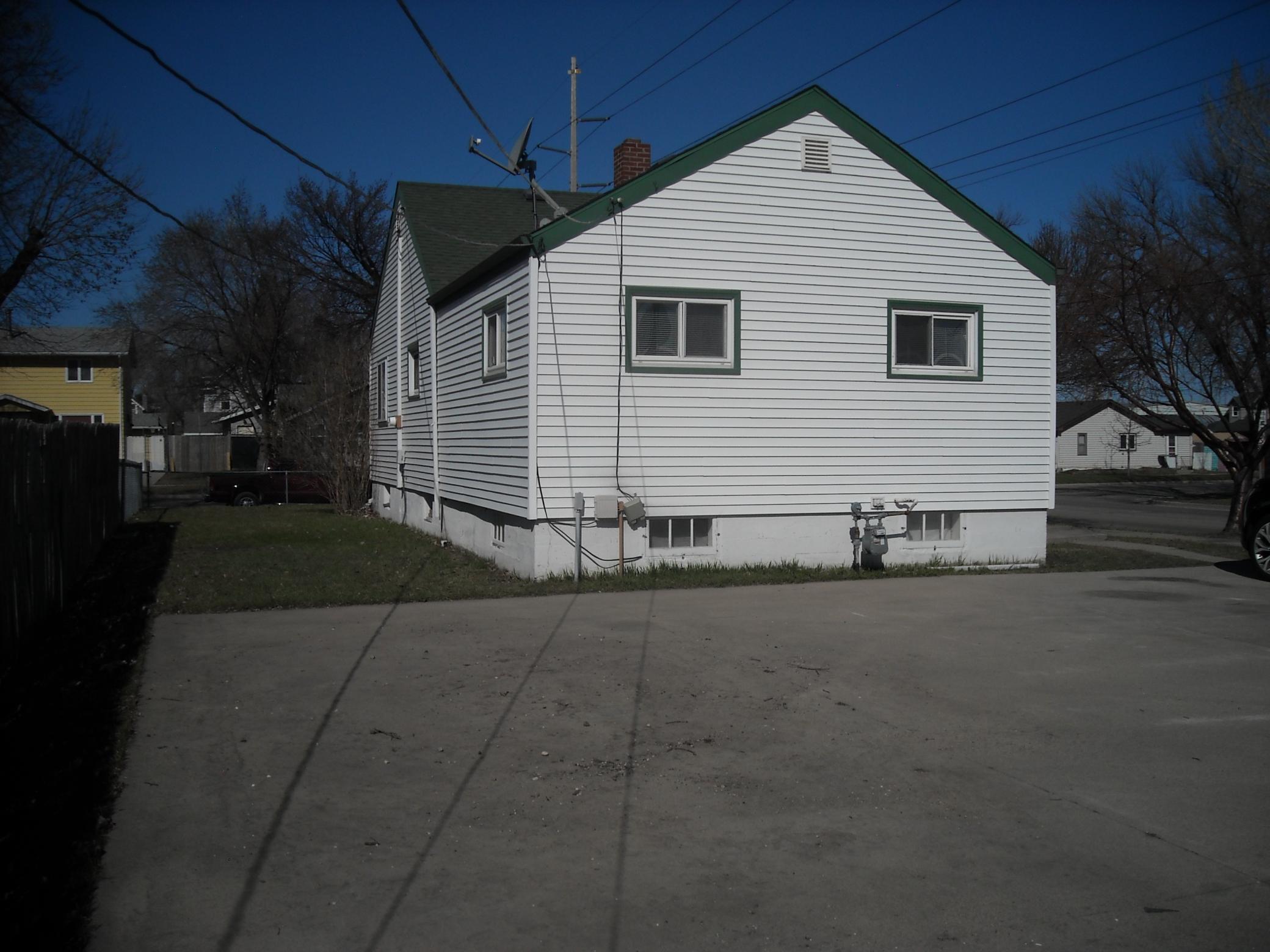 537 20th Street North Fargo, ND 58102 - Photo 8 of 31