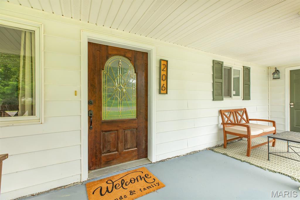 206 West Carson Street Worden, IL 62097 - Photo 6 of 42 Gallery Image 6