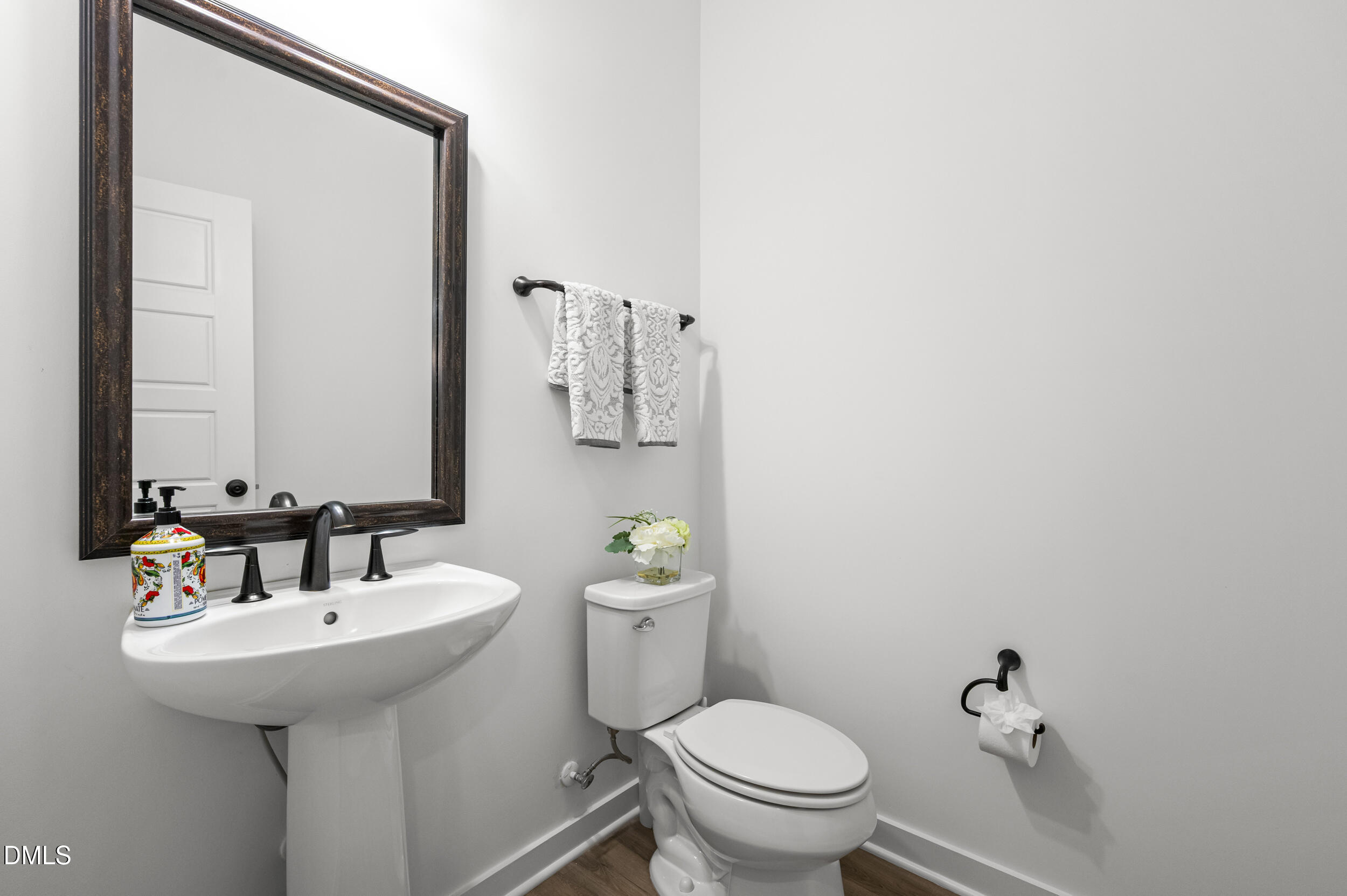 493 Rally Point Place Wake Forest, NC 27587 - Photo 17 of 40 Gallery Image 17