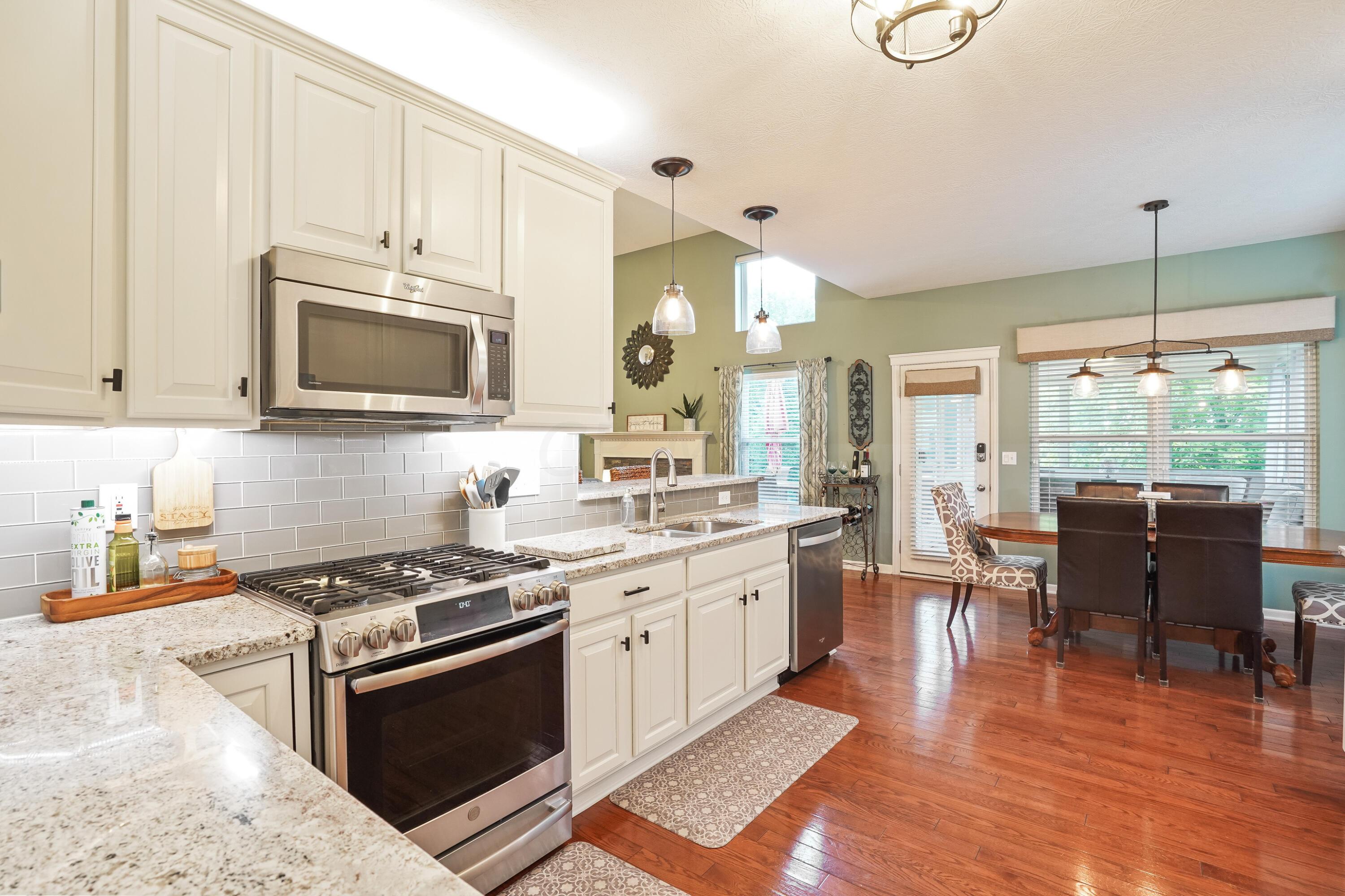 281 Halverston Road Powell, OH 43065 - Photo 34 of 92 Gallery Image 34