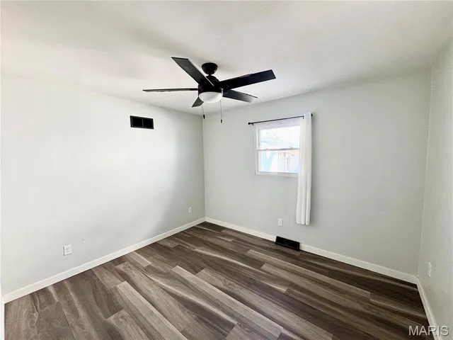 $1,895 | 205 South Donk Avenue, Maryville, IL 62062