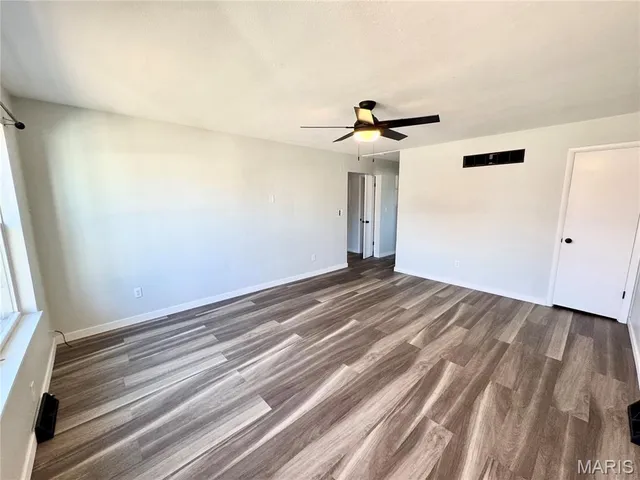 $1,895 | 205 South Donk Avenue, Maryville, IL 62062