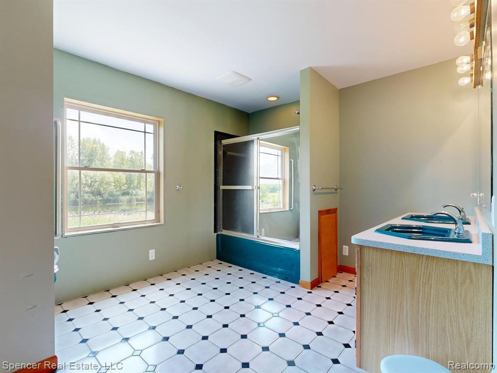 21500 33 Mile Road Armada, MI 48005 - Photo 50 of 60